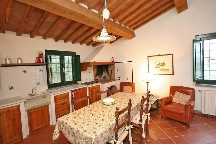 Casa di campagna Borgo Del Castellaccio Affittacamere Fauglia